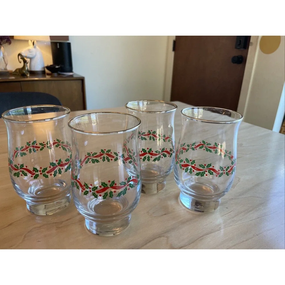 LOT OF 4 VINTAGE LIBBEY ARBY'S HOLLY RIBBONS GLASS TUMBLERS 5 1/4